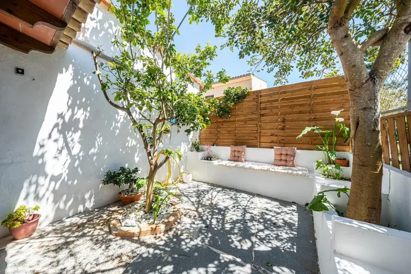 Gestpropiedad presenta en Mallorca, esta casa de pueblo en Son Carrio, una propiedad en planta baja que destaca por su amplio patio y solari — photo 4