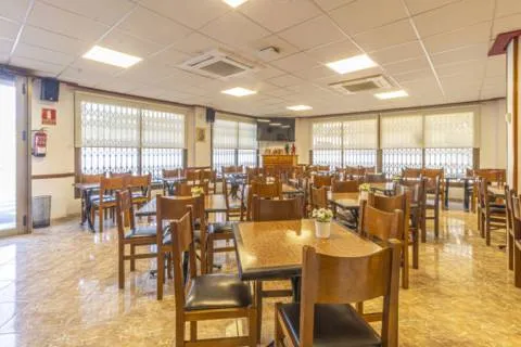 Restaurant — photo 1