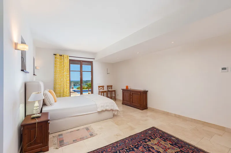 Mediterranean dream villa with spectacular sea views in a prime location — photo 11