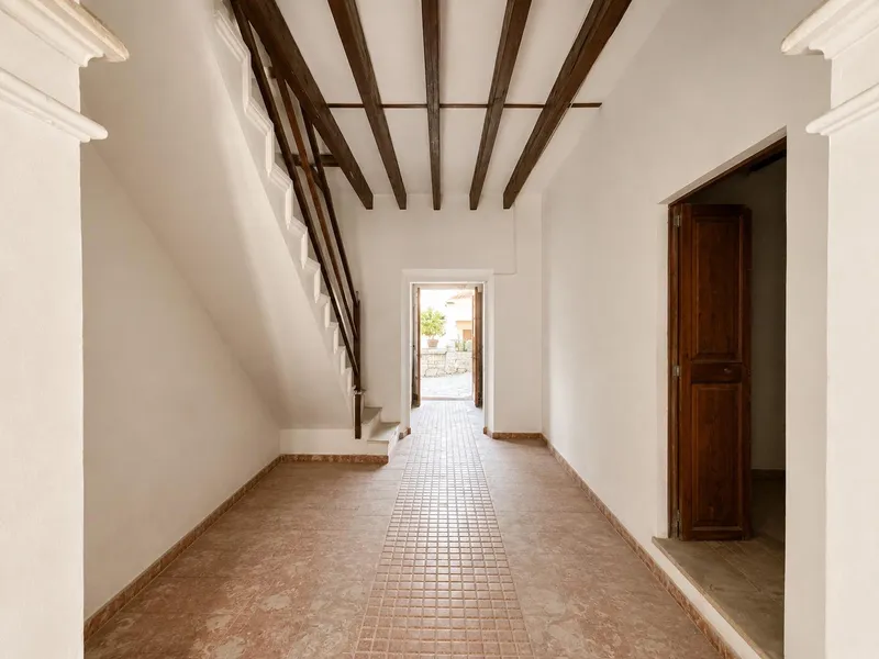Authentic village house to renovate in Llucmajor — photo 2