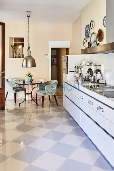 Townhouse — photo 8