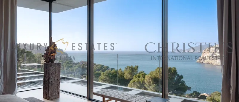Modern designer new build villa in Port Andratx with sea view in walking distance to the village — photo 9