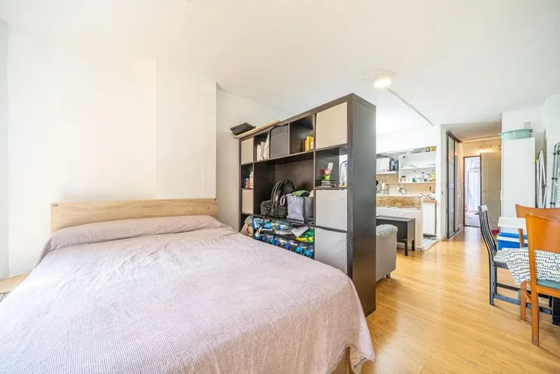 Studio for sale in Calle de Saridakis — photo 1