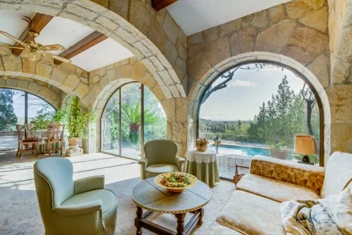 Pollensa, rural manor house with guest houses, tennis court and swimming pool in Pollença — photo 4