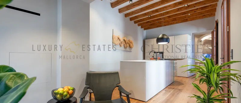 Completely refurbished Sineu town house with pool — photo 4