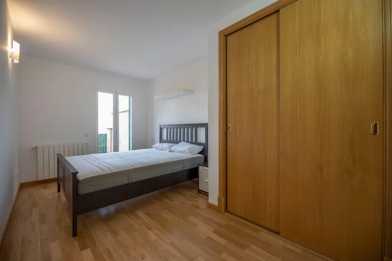 Large modern apartment with terrace and community pool in Sóller for longterm rent — photo 10