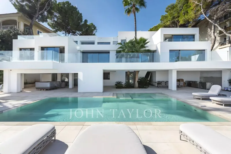 Villa for Sale Cala Vinyes — photo 1