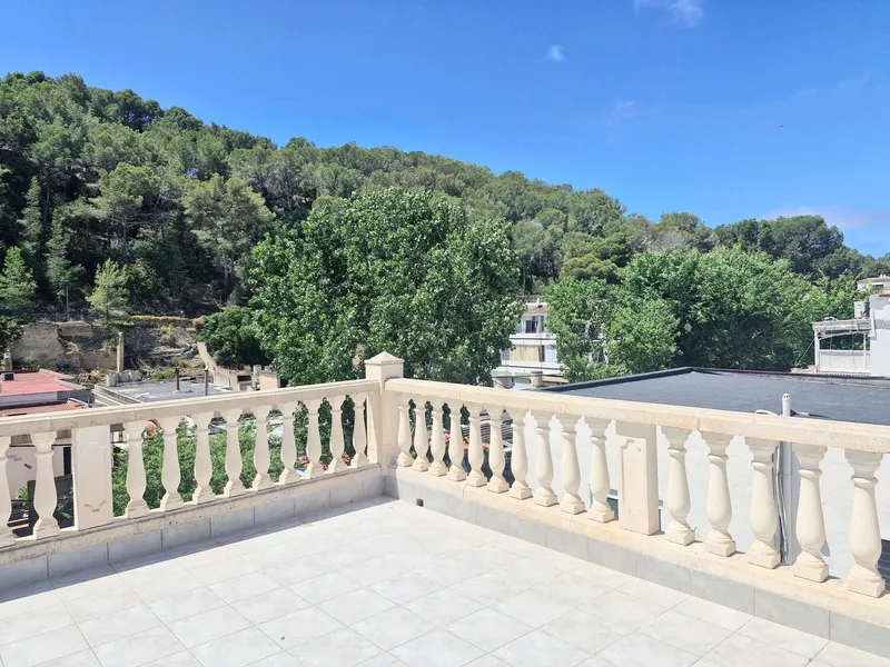 Mediterranean townhouse with fantastic roof terraces just 300 meters from the beach — photo 3