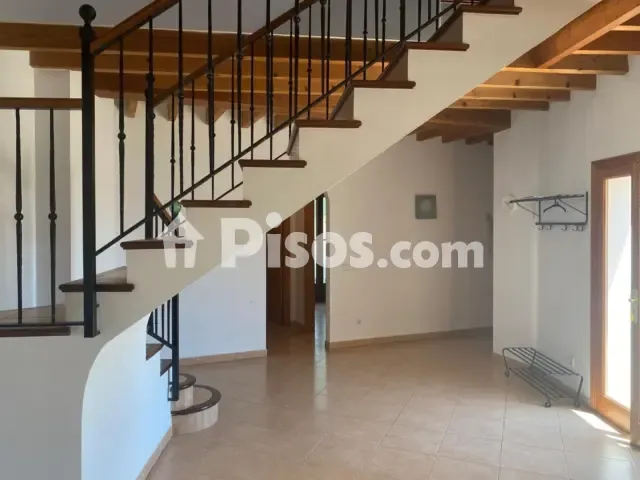 Duplex in Establiments — photo 1