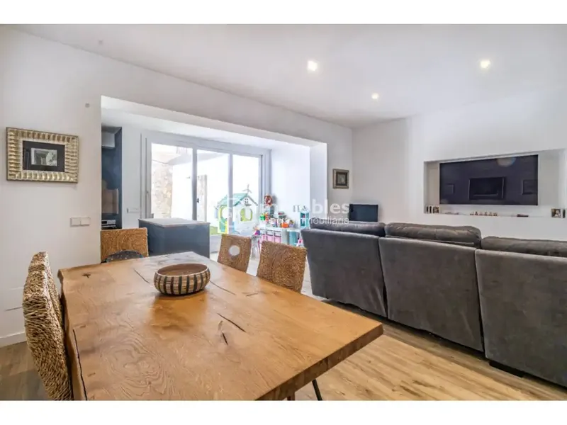 Total area 150 m², plot area 117 m², usable area 138 m², double bedrooms: 2, 3 bathrooms, air conditioning (cold and heat) — photo 11