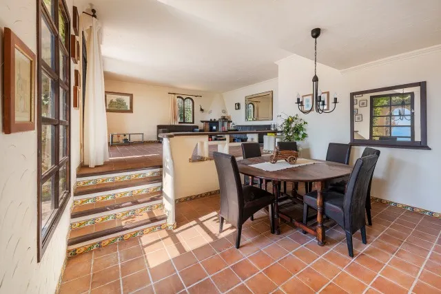 Charming villa for sale in Alcanada, Northeast Mallorca — photo 5