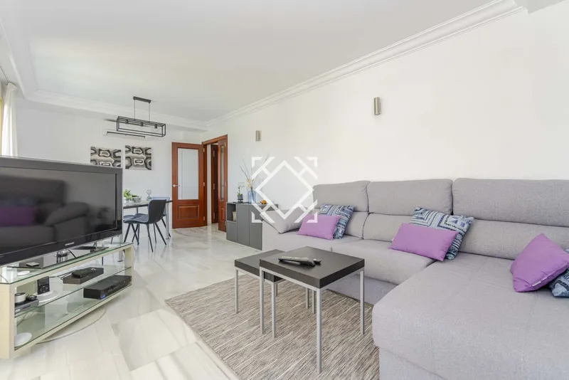 Exclusive penthouse for sale in Puerto de Alcudia, Mallorca — photo 2