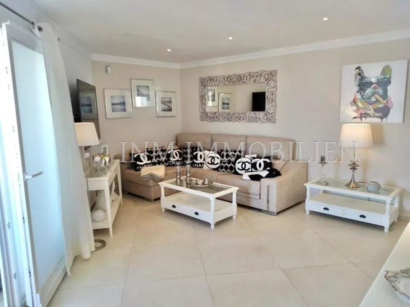 80m² Penthouse with 3 rooms, terrace & sea view for sale — photo 4