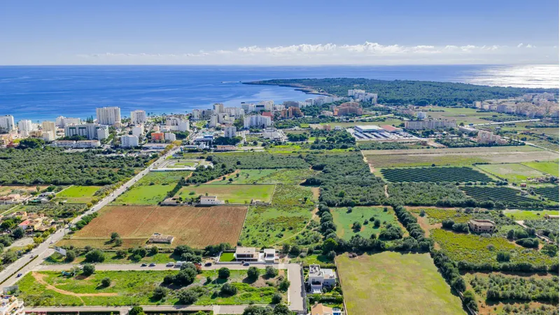 Villa with unobstructed distant views and perfect energy balance — photo 7