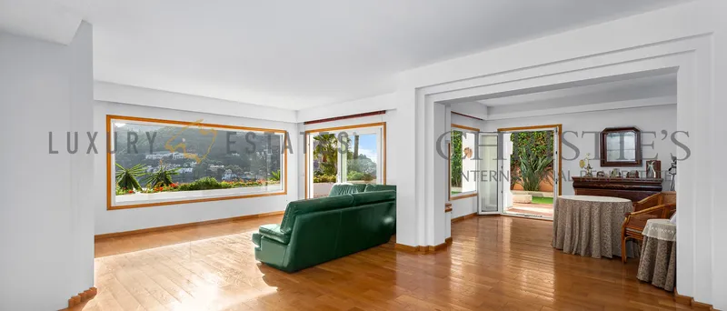 Harbor view apartment in Puerto de Andratx with large terraces near the harbour — photo 4