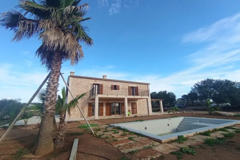 Newly built finca with pool and all extras near Santanyi — F 06 VK CM — photo 4