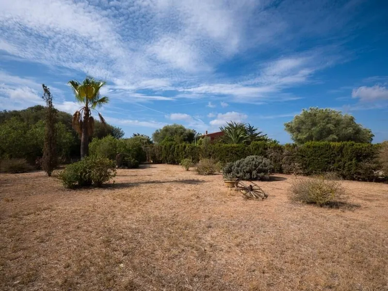 Villa with 4 bedrooms, 2 bathrooms, holiday license and pool for sale — photo 10