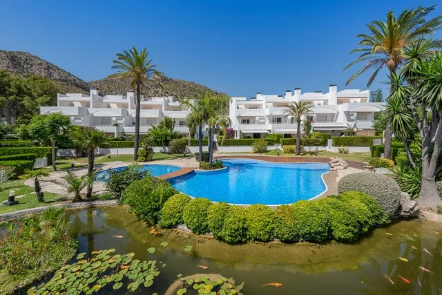 Exclusive to us: Luxury townhouse with communal swimming pool just steps from the sea in Puerto Pollensa — photo 3