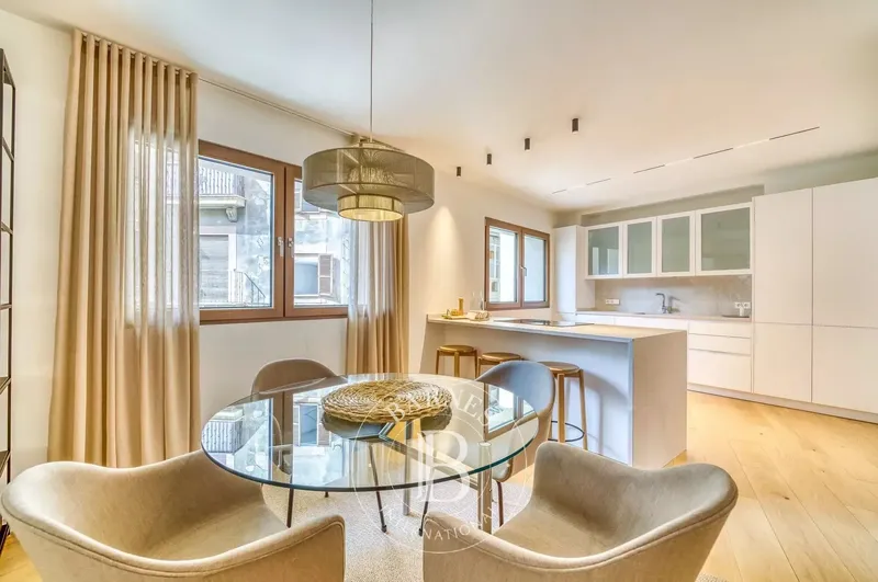 Designer Apartment with Rooftop Terrace in Palma Old Town — photo 3