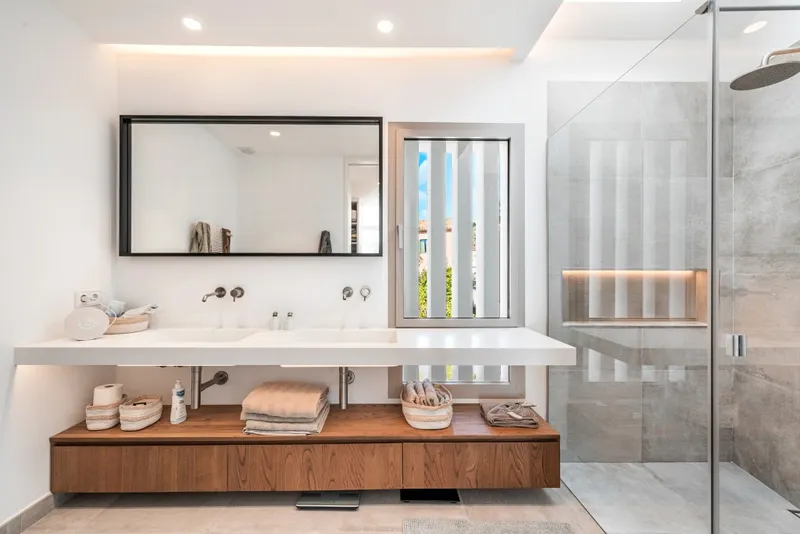 Contemporary style house for sale in Calvia Village with swimming pool and garden — photo 11