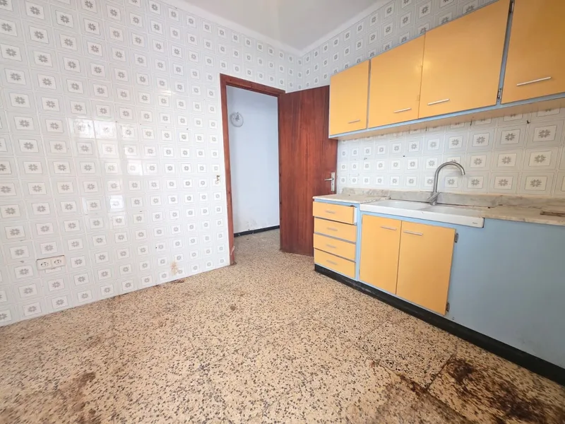 Spacious flat for sale in Llucmajor centre... — photo 4