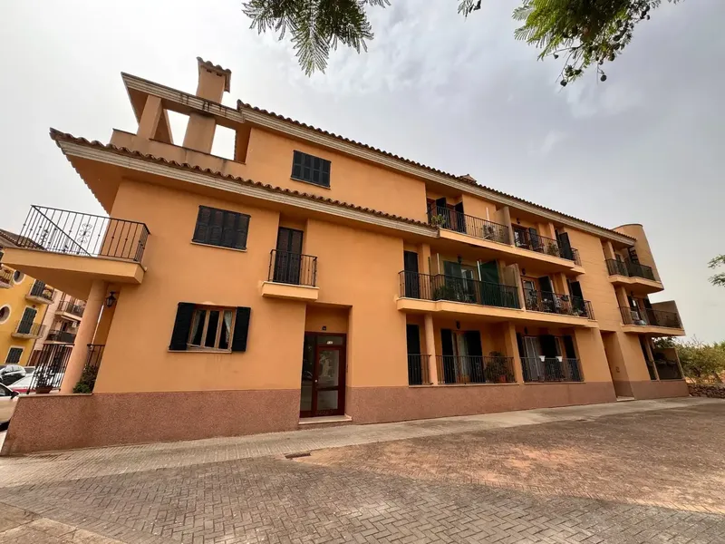 Apartment in Santa Maria of 95m2 — photo 1