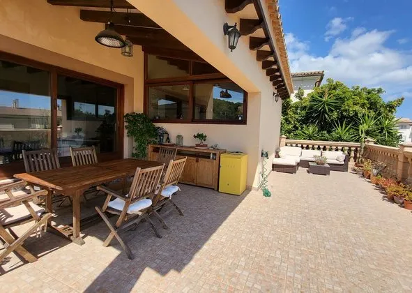 Detached house in Son Servera — photo 1