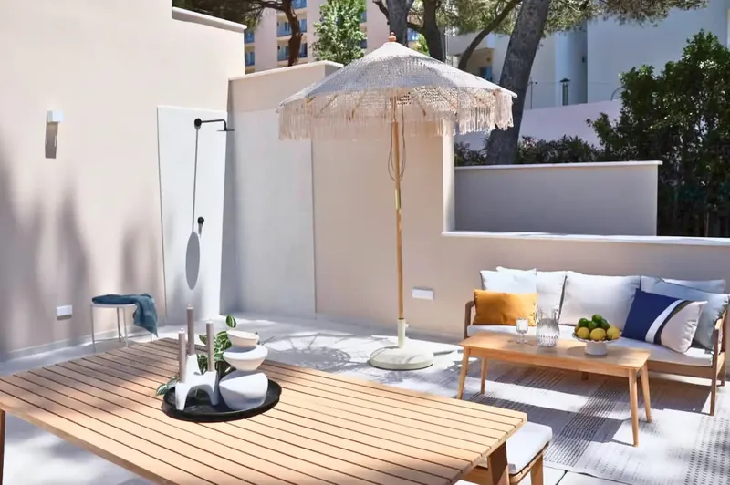 A property that combines style, comfort, and location – the perfect opportunity to enjoy the best of Playa de Palma living. — photo 12