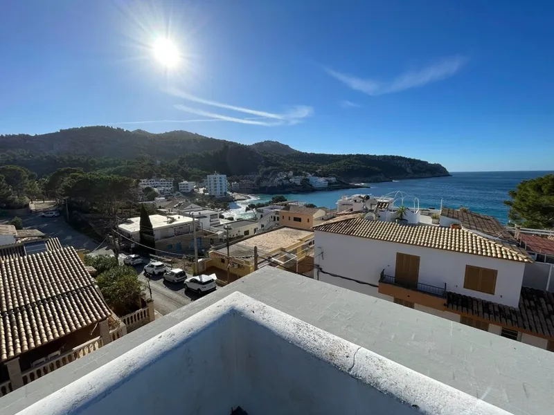 Five-Bedroom Apartment with Sea Views in Tranquil and Convenient Location in Sant Elm — photo 5