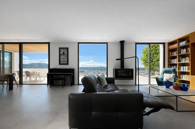 Modern villa with panoramic sea views and guest house in Santa Ponsa Mas — photo 3