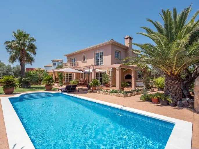 Splendid Luxury Villa — photo 1