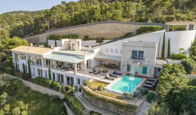 Villa for sale in Port d'Andratx — photo 1