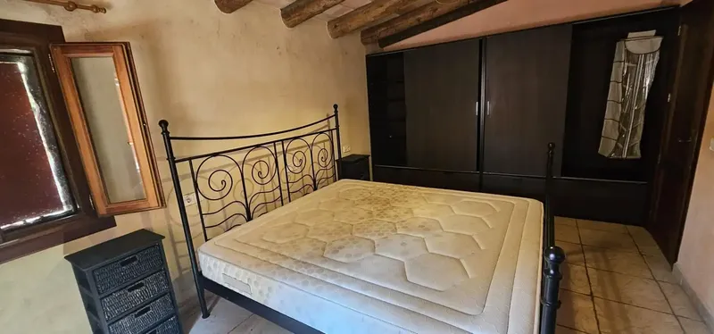 Preciosa casa de campo al mas estilo rustico mallorquín, en donde abundan las paredes de piedra y la gran anchura de las mismas, la carpinte — photo 7