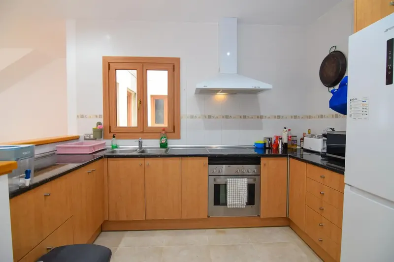 Discover this charming ground floor apartment that combines comfort, style and a privileged location in one of the quietest areas — photo 11