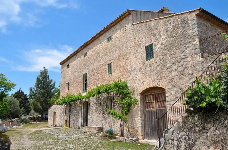 Majorcan Manor House in... — photo 1