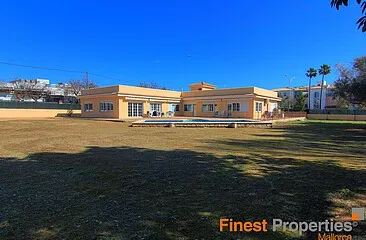 Bungalow in central location of Santa Ponsa for sale — photo 1