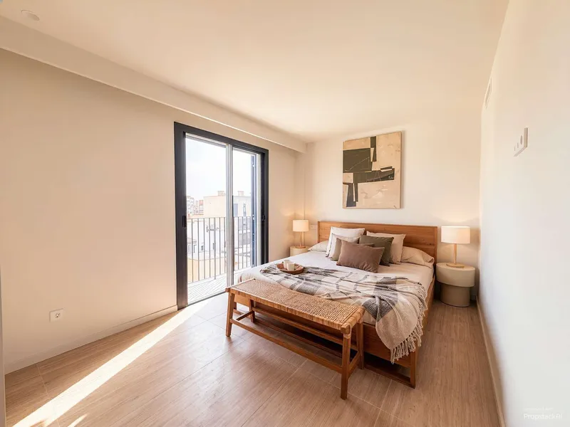 Premium New-Construction Penthouse in a Prime Location — photo 8