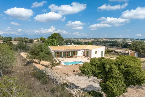Lloret de Vistalegre, Idyllically-located finca near Lloret de Vistalegre, available from [redacted] — photo 2