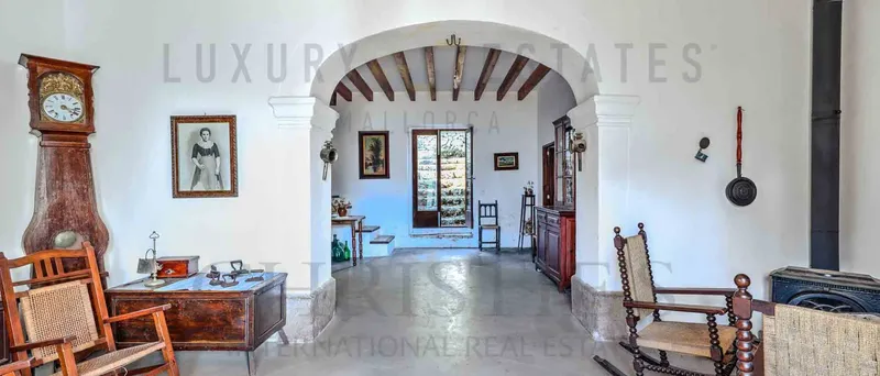 Historic stone finca in Mallorca with panoramic sea views and hunting rights in Escorca — photo 7