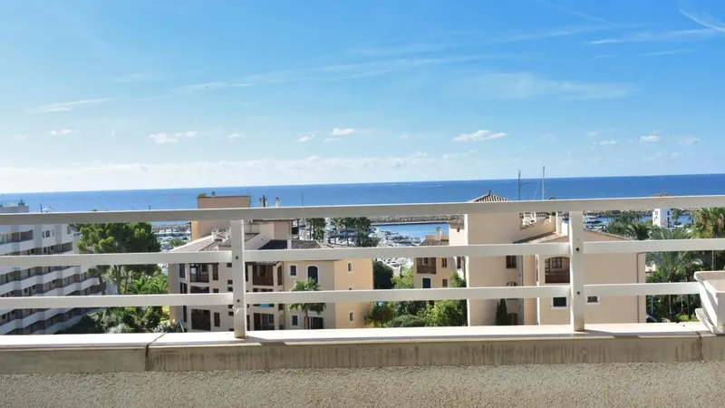 Puerto Portals - 2 Bedroom Apartment With Spectacular Sea Views — photo 11