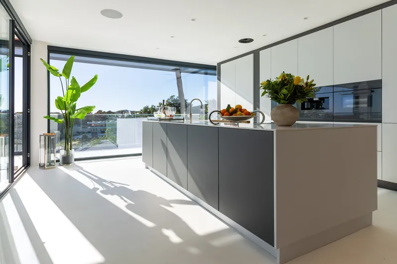 Modern luxury villa with breathtaking views in Costa d'en Blanes — photo 9