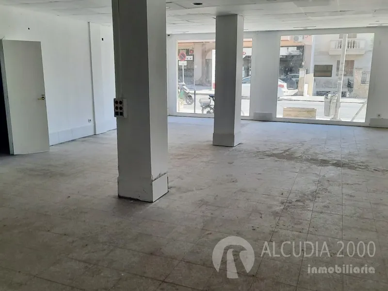 Business premise — photo 1