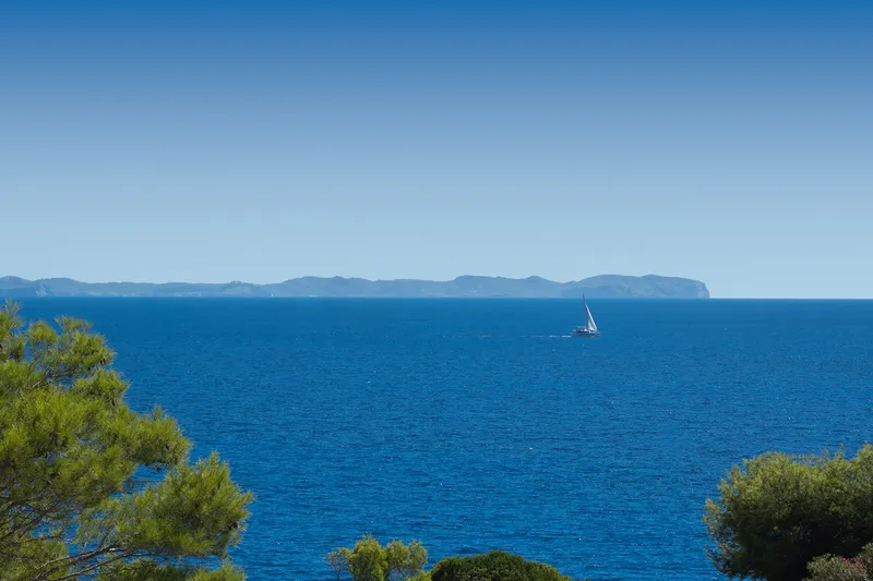 Moderne Meerblick-Villa mit Blick auf Cabrera — photo 5