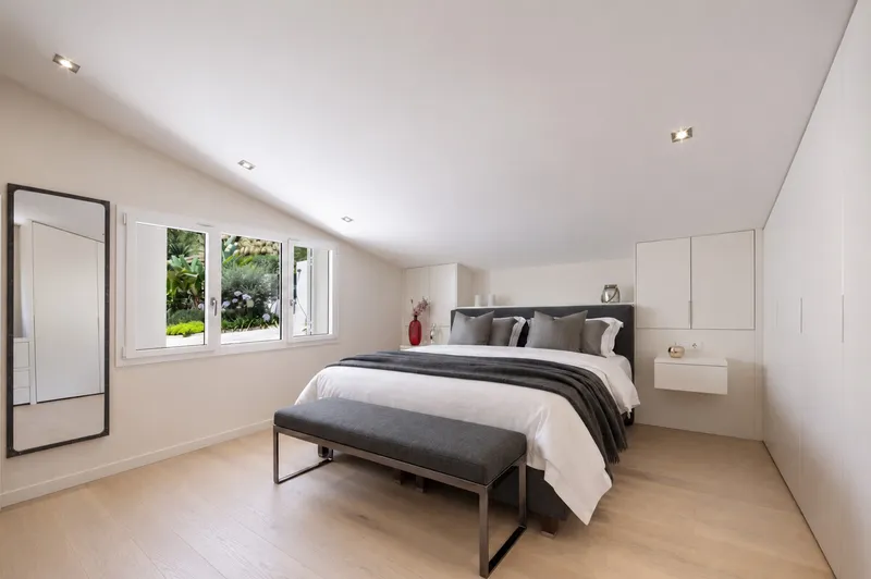 Stunning villa with a vacation rental license and a view of Puerto de Andratx - Marcel Remus Real Estate — photo 8