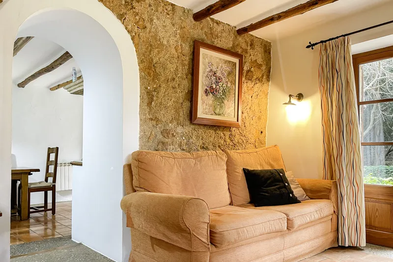 Authentic Mallorcan finca with 2 bedrooms, terraces and a large plot — photo 11