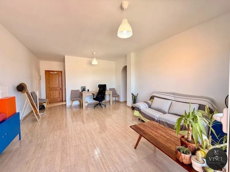 Investment in Santanyí: Apartment with Elevator and Balcony near the Market and the Beach — photo 2