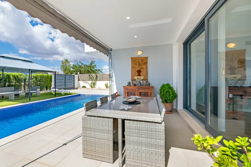 Modern chalet with pool in Son Bielo, S'Estanyol — photo 5