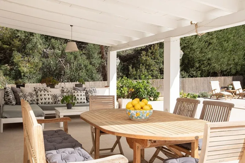 Mediterranean family retreat with a private pool and holiday license in Santa Ponsa — photo 2