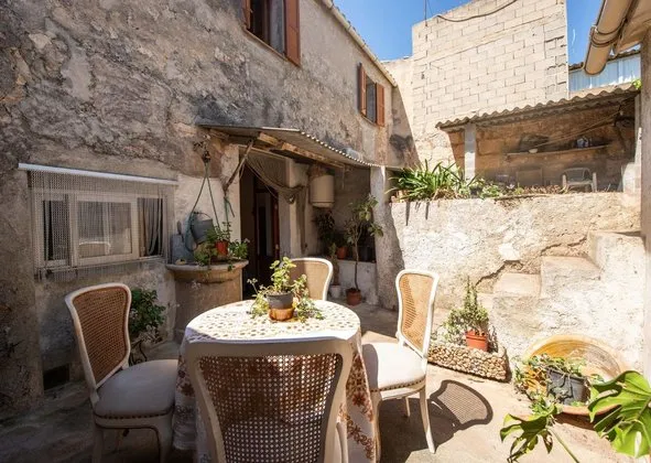 Detached house in Sineu — photo 1