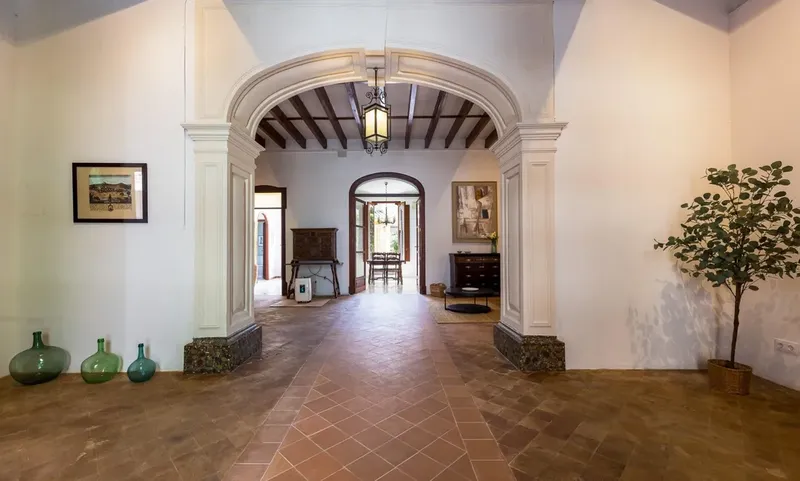 Renovated manor house in the heart of Sant Joan — photo 2